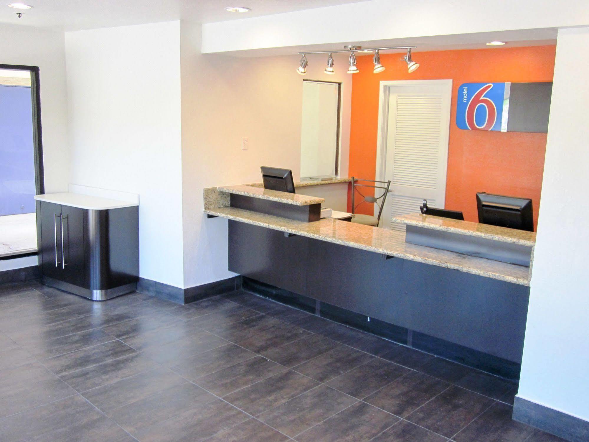 Motel 6-Fairfield, Ca - Napa Valley Dalaman gambar